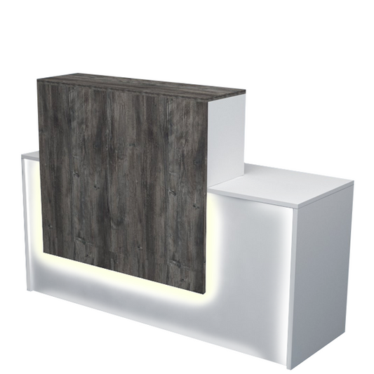 Mostrador de recepción en blanco y madera oscura con iluminación LED frontal, ideal para oficinas y tiendas.