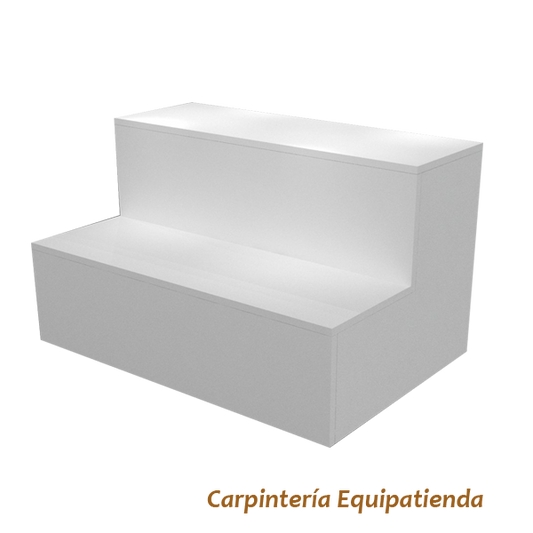 Escaparate escalonado fabricado a medida en melamina, ideal para tiendas y comercios. Diseño en niveles que permite una exposición ordenada y llamativa de productos, destacando artículos promocionales o de temporada.