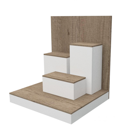 Escaparate de 120x100x125cm con pedestales en distintos tamaños, acabados en blanco y roble. Mobiliario comercial fabricado a medida en melamina.