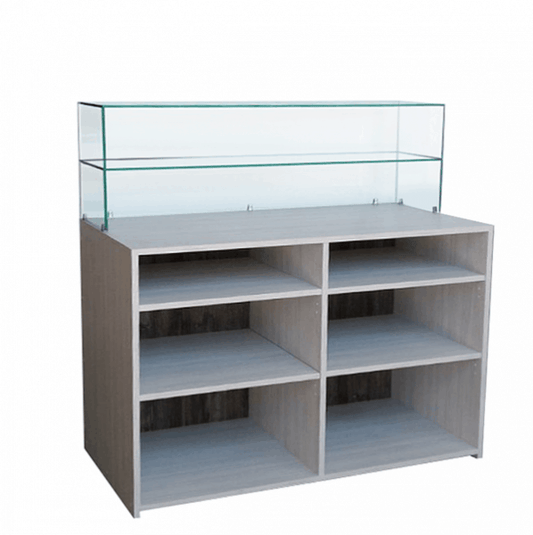 Mostrador con vitrina de cristal templado y estantes ajustables, ideal para tiendas y comercios. Fabricación a medida